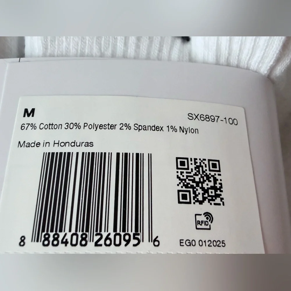 Nike Everyday Plus Dri-FIT White Crew Socks